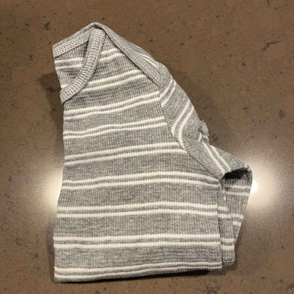 Kapital Baby Onesie - Picture 4 of 5